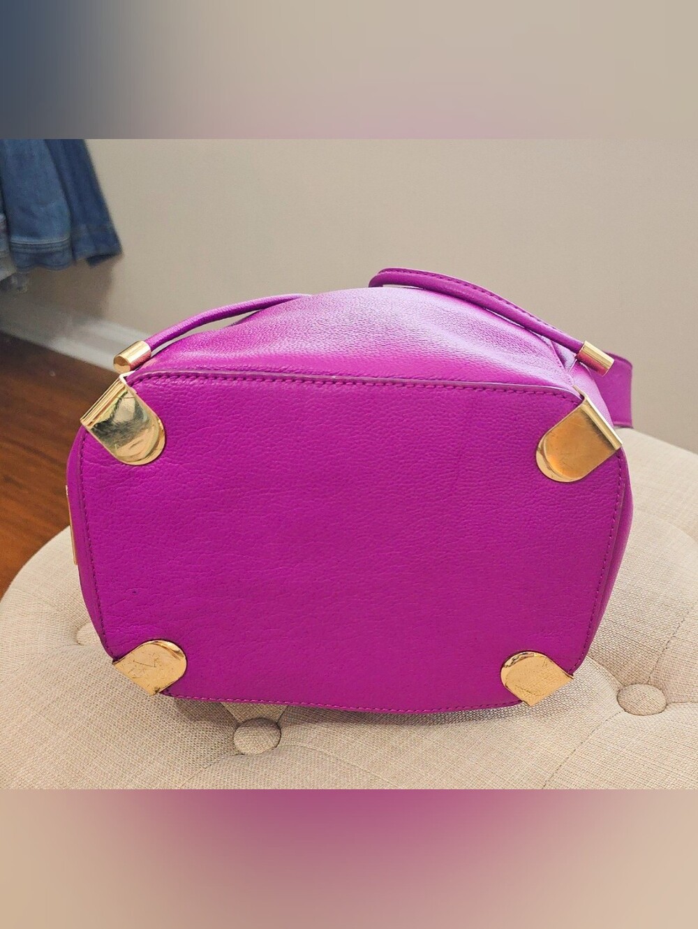 Vince Camuto Women's Fuchsia Genuine Leather Drawstring Bucket Bag - Picture 6 of 9